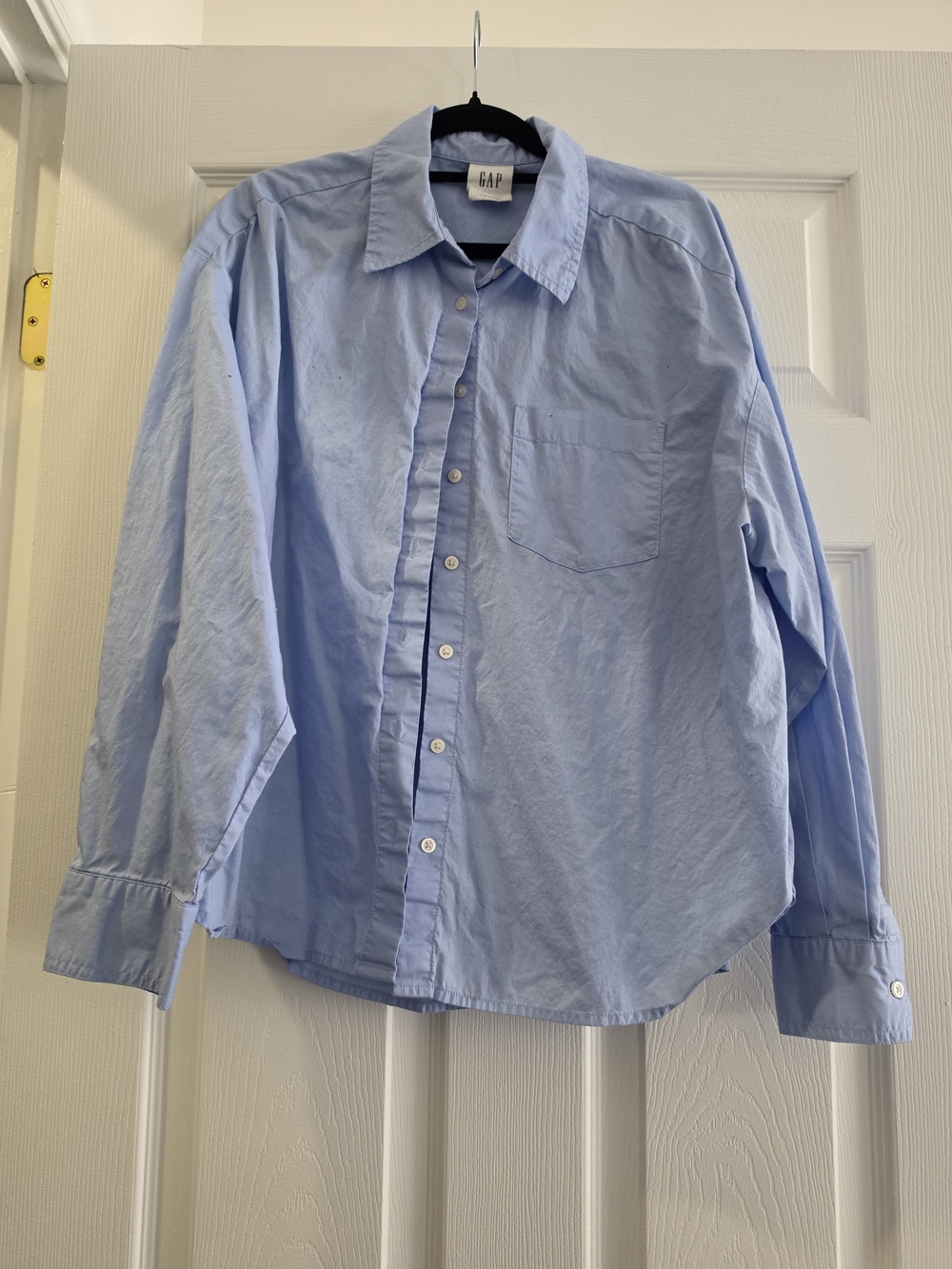 GAP Classic Light Blue Men's Button-Up Shirt